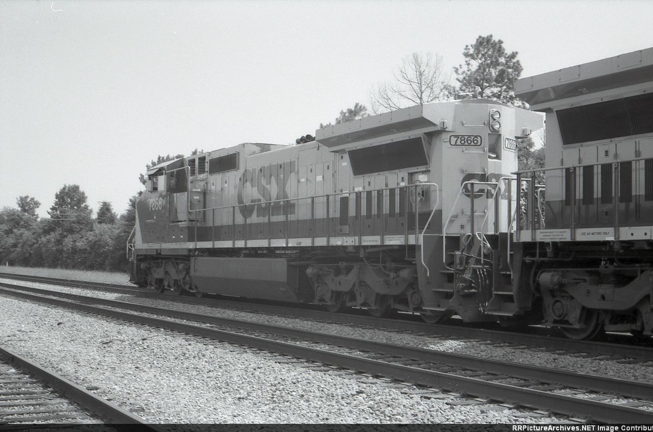 CSX 7866 somewhere south of Virginia